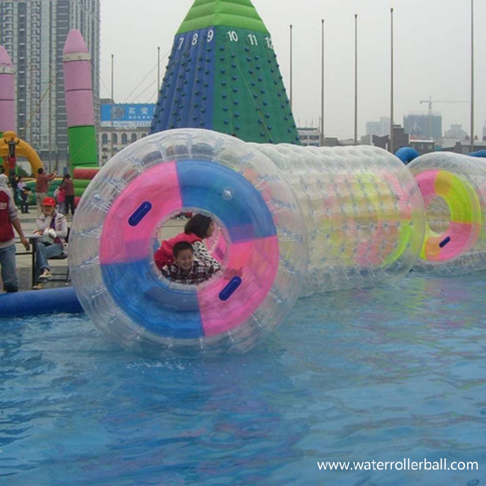 Inflatable Water Roller